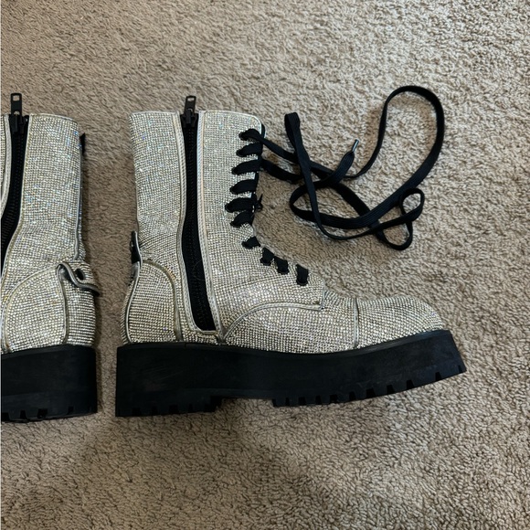 Poster Grl Dolls Kill Rhinestone Billionaire Boots - Picture 10 of 11